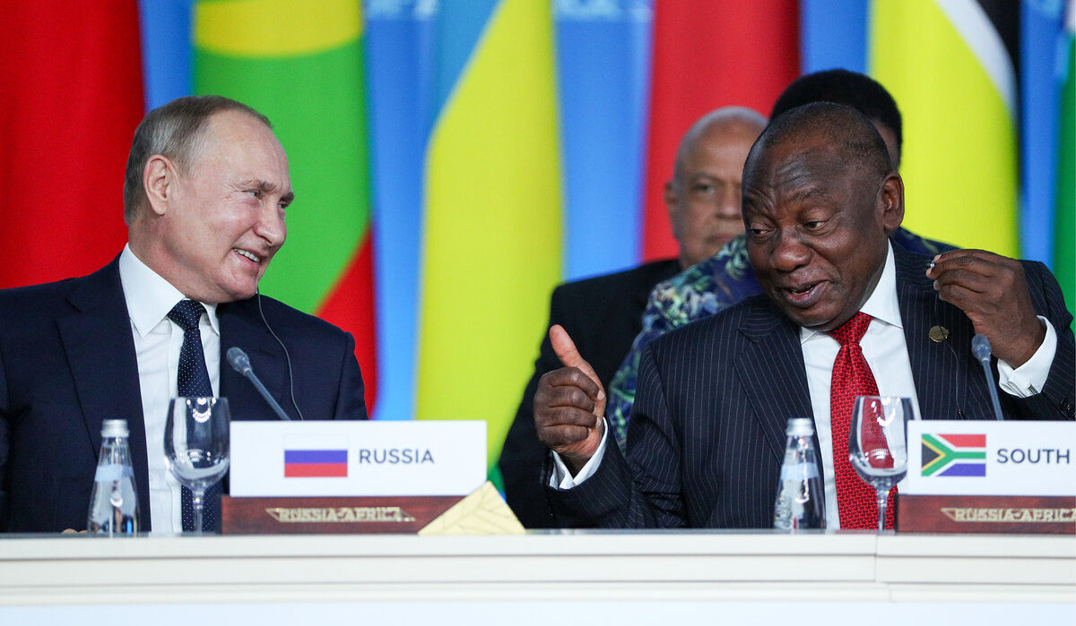 Putin discussed grain deal, African peace plan with S. Africa's Ramaphosa